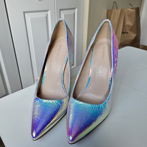 Shoe Republic LA Iridescent Heels - Picture 1 of 5
